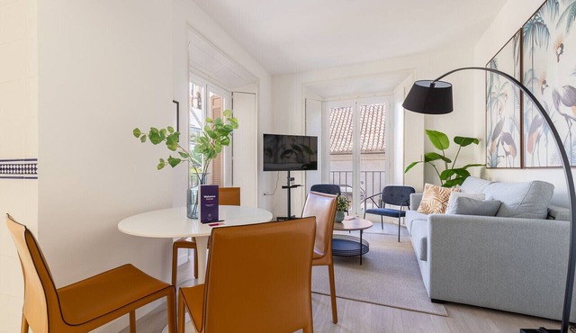 Thyssen Boutique Apartment 2A