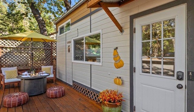 Tiny Forest Retreat Near Yosemite & Sonora