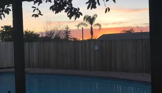 Tranquil Goleta 3/2 Home, Pool & Spa, WIFI, near Beaches, Golf, UCSB, Fun/Relax!