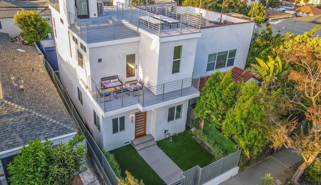 Urban Villa in Culver City