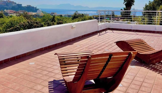 VefiÀ | vacation home. The terrace on the Mediterranean
