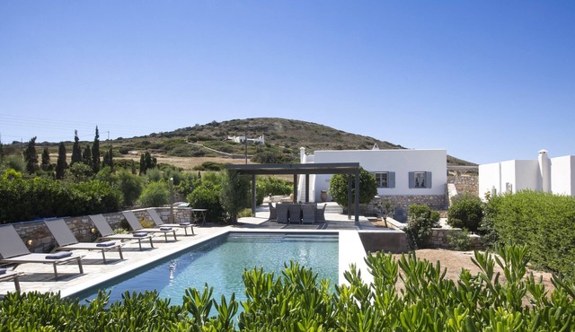 Villa Anemos