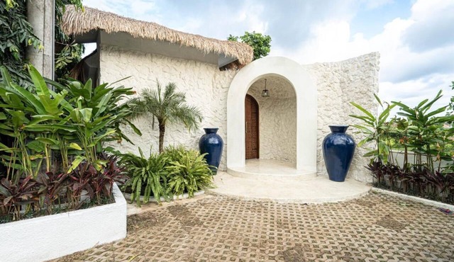 Villa AZUR
