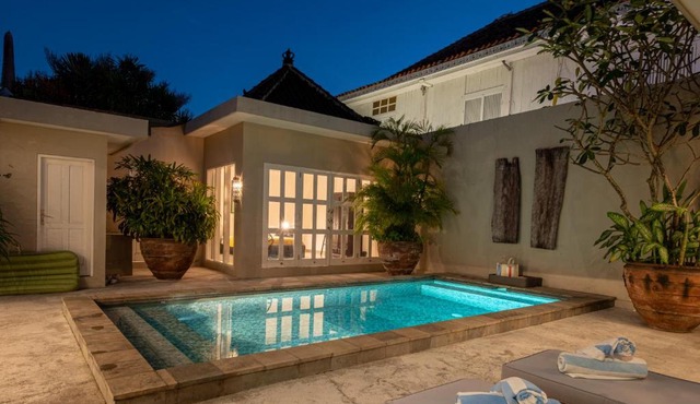 VILLA BELLA - 7Min Beach Access - 10min to Canggu