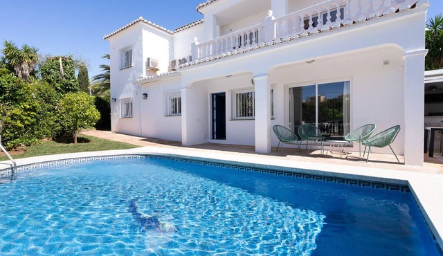 Villa Blue Skies Calahonda