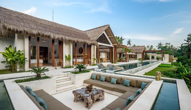 Villa Calamansi by BaliSuperHost