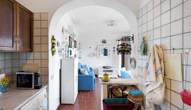 Villa "Caterina" with Sea View, Private Terrace & Wi-Fi