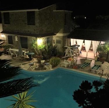VILLA ELI
