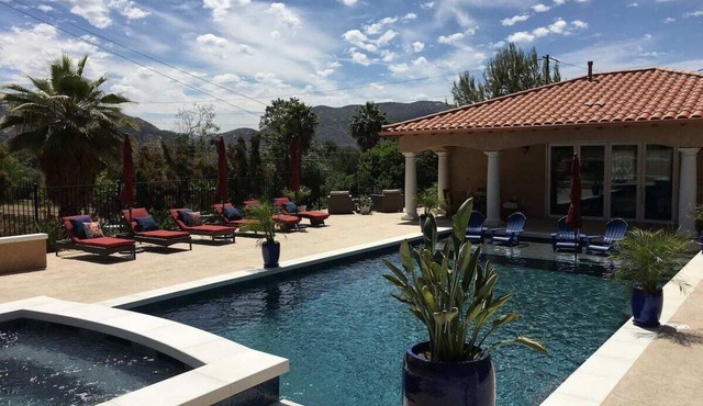 Villa Fallbrook Elegant, Quiet, Relaxing, Calm
