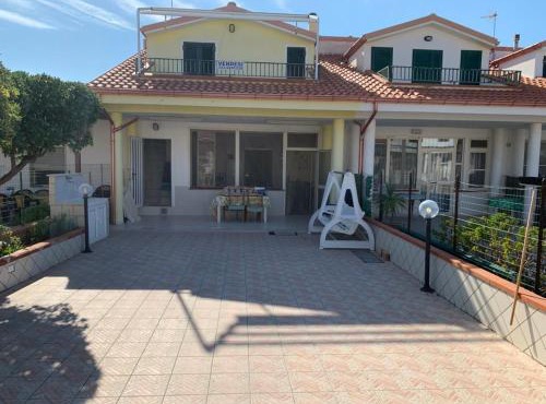 Villa Monia in Foce Varano
