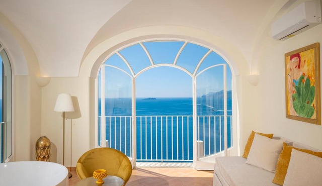 Villa Santa Chiara Positano Suites