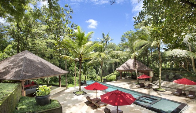 Villa The Sanctuary Bali: 10-bedroom, 2.2-acre private resort in Canggu