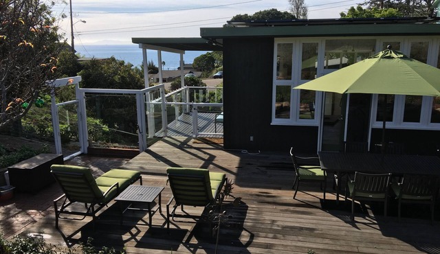Villa Verde - Luxurious Ocean and Mountain View Villa