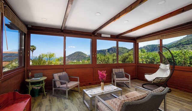🌅 Villino Sally – Panoramic Retreat Among the Hills of Sorrento 🌿
