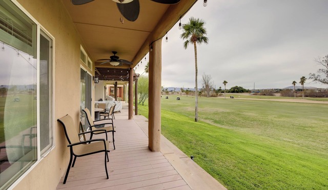 Walk to Colorado River: Needles Gem w/Pool Access
