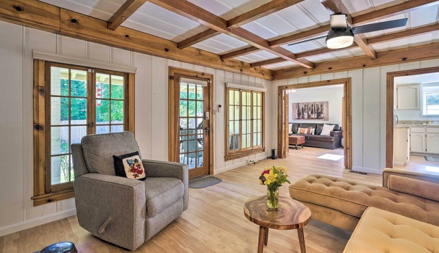 Wine Country Escape w/Hot Tub in River Pines!