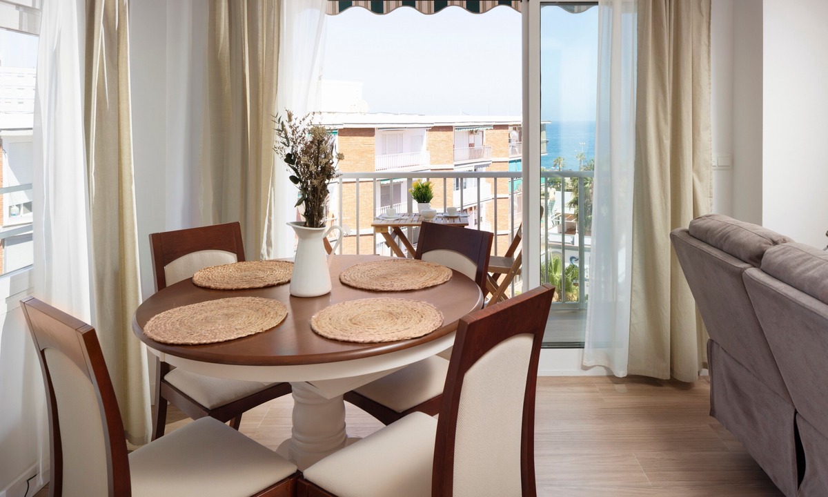 Torre del Mar Apartment | Apartment 'Marineros Sureste A111' with Sea View, Wi-Fi and Air Conditioning