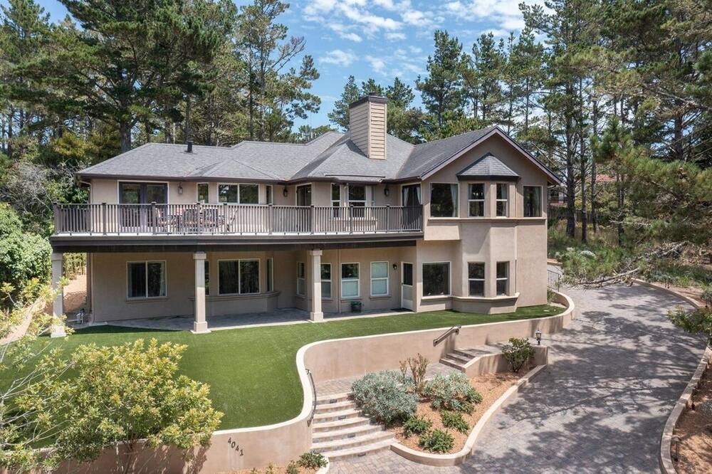 Photo of Outdoor in Monterey