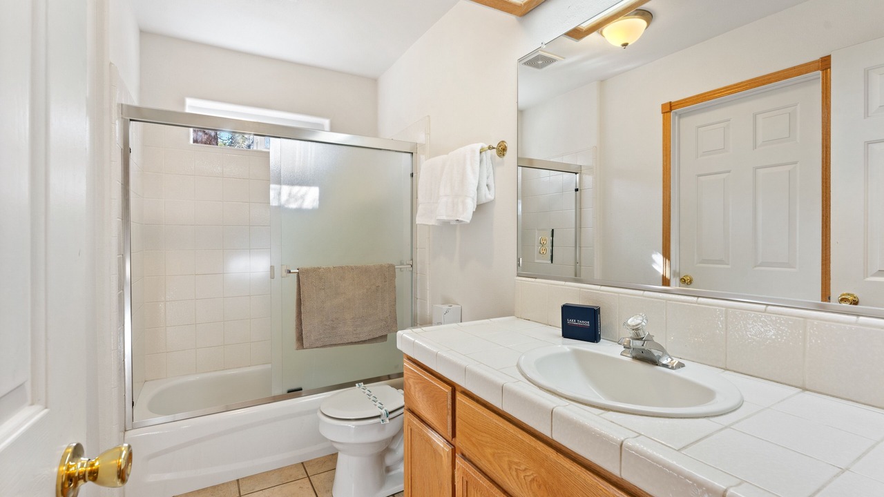 Photo of Bathroom in Pioneer Trail