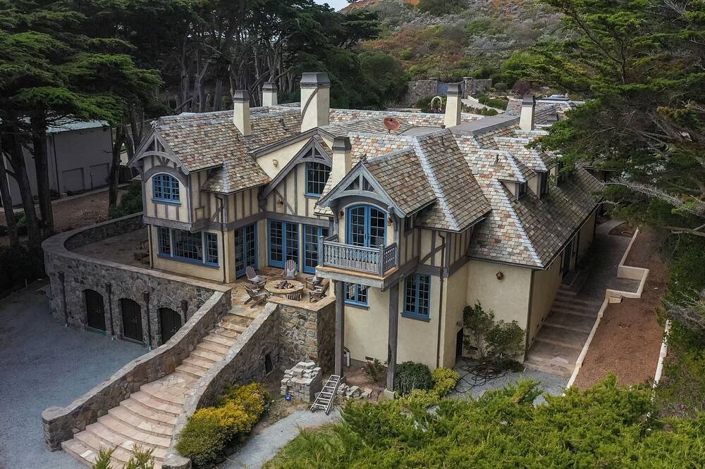 Photo of Others in Carmel Highlands