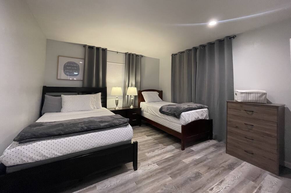 Photo of Bedroom in Otay