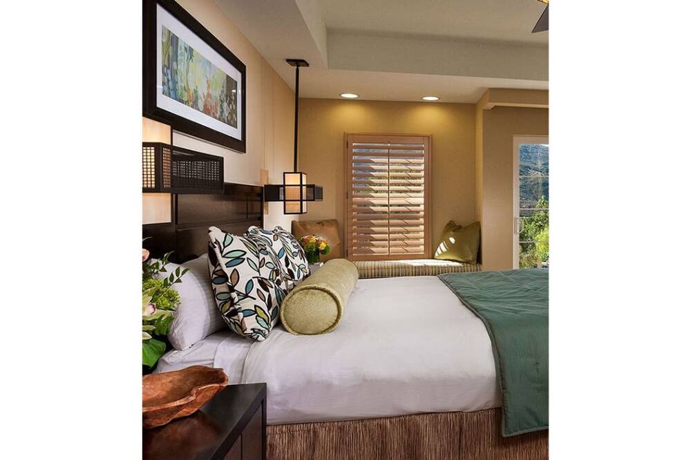 Photo of Bedroom in Lawrence Welk Resort Village