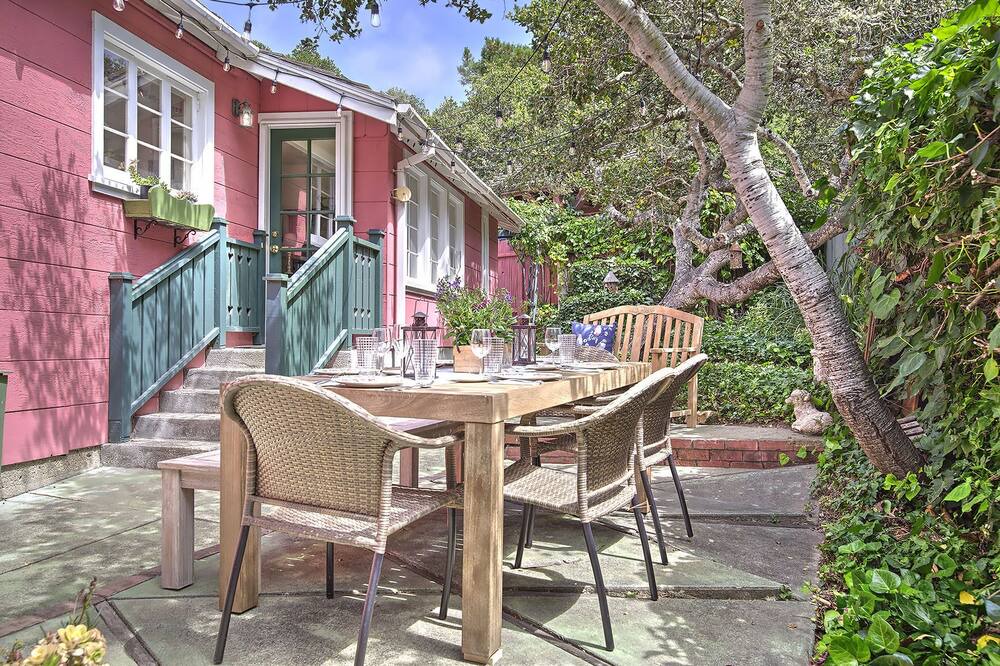Photo of Outdoor in Northeast Carmel