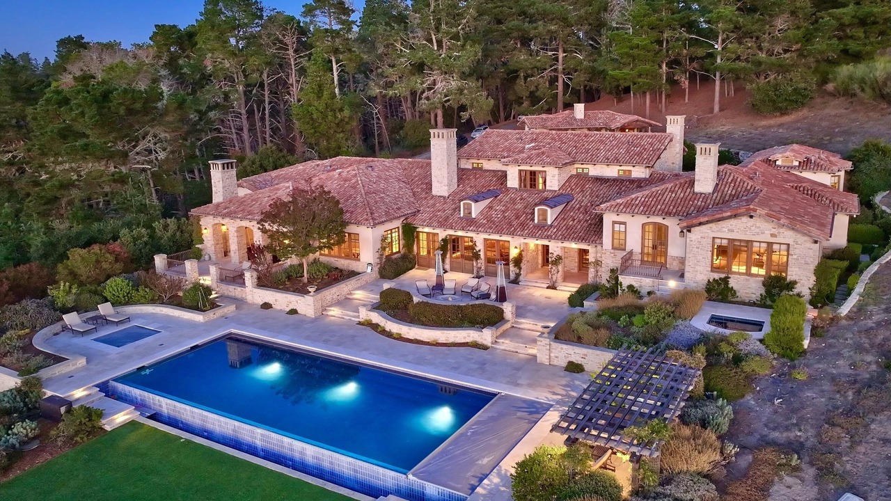 Photo of Outdoor in Carmel