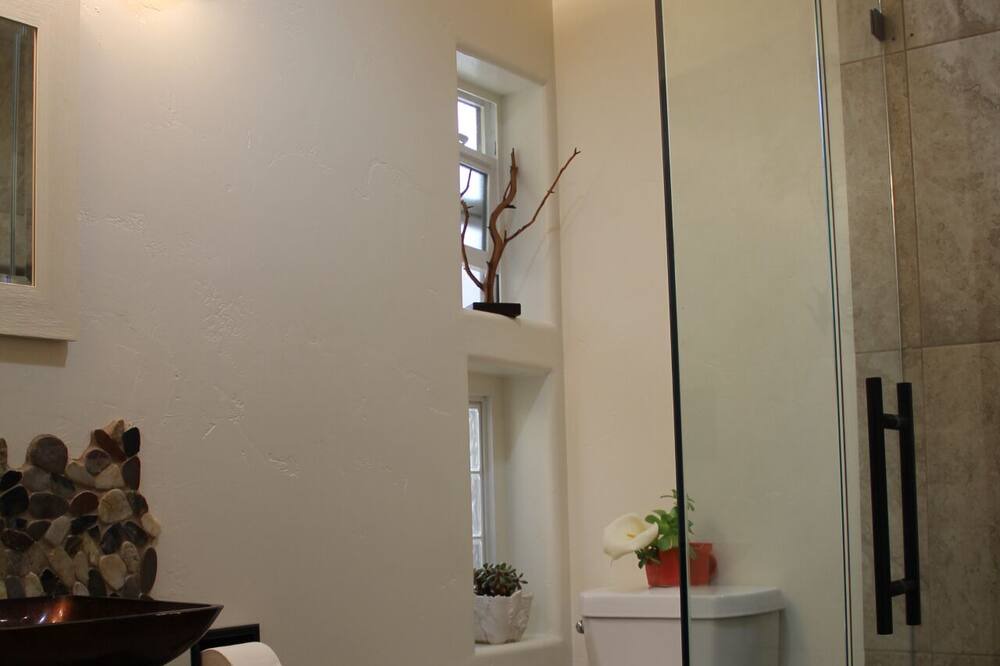Photo of Bathroom in Monterey