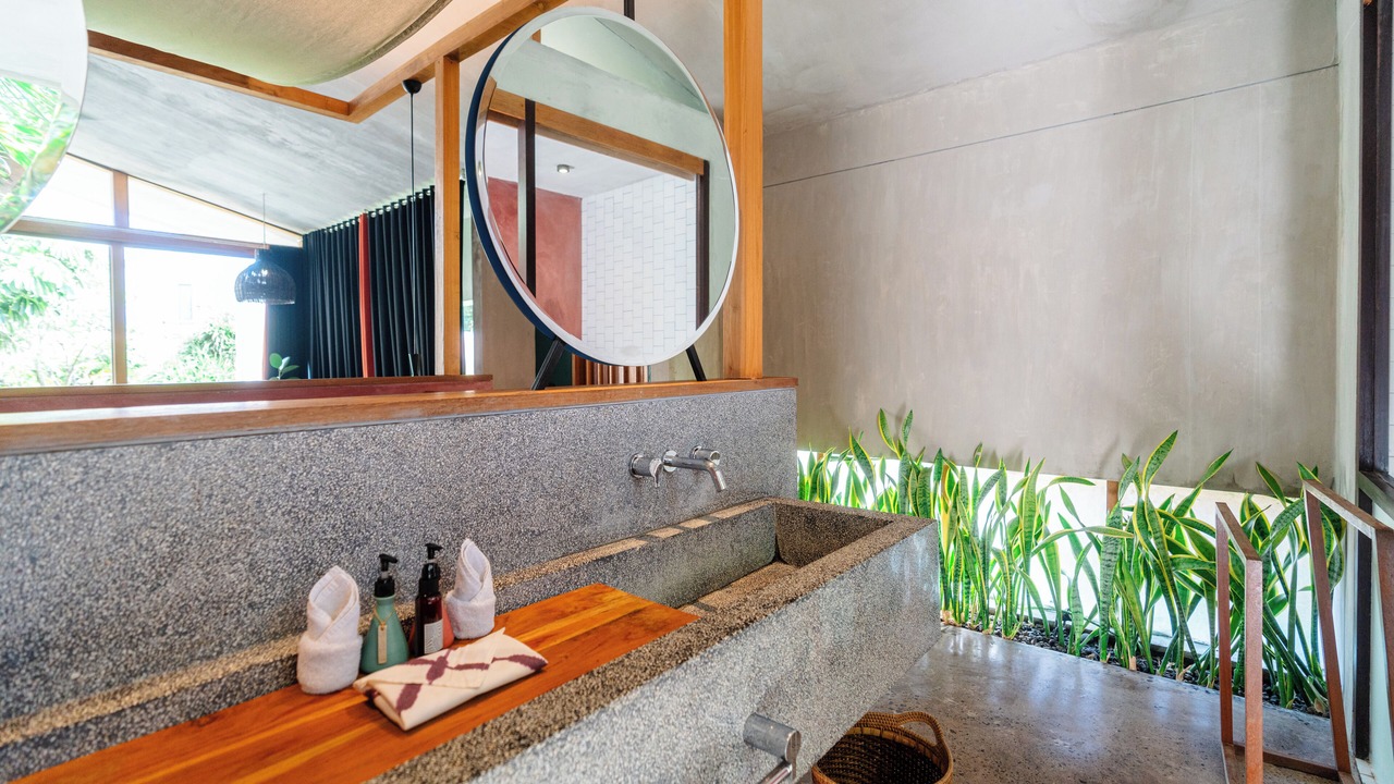 Photo of Bathroom in Pererenan