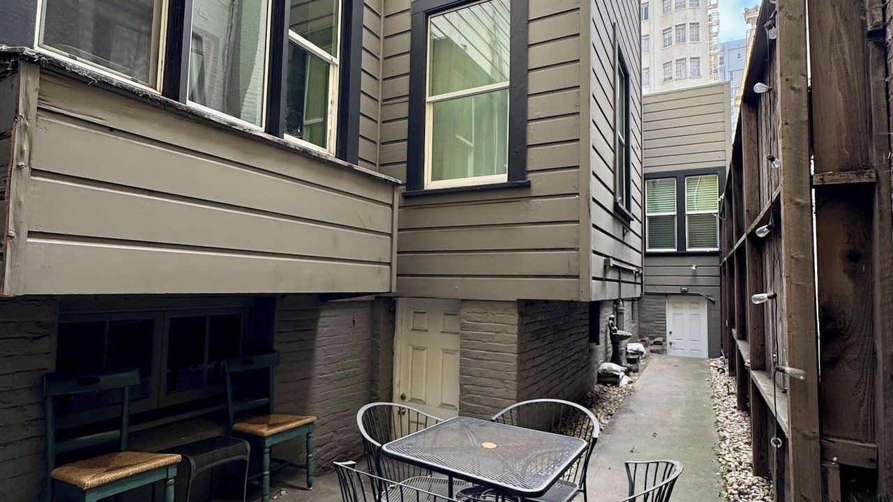 Photo of Outdoor in Lower Nob Hill