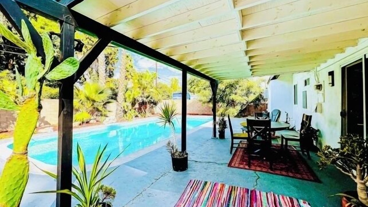 Photo of Outdoor in West Hills