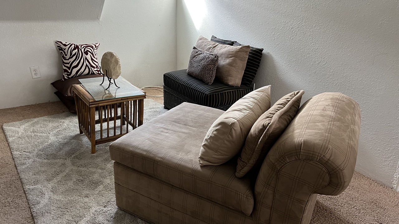 Photo of Livingroom in Hesperia