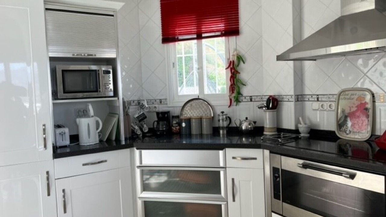 Photo of Kitchen in Los Romanes