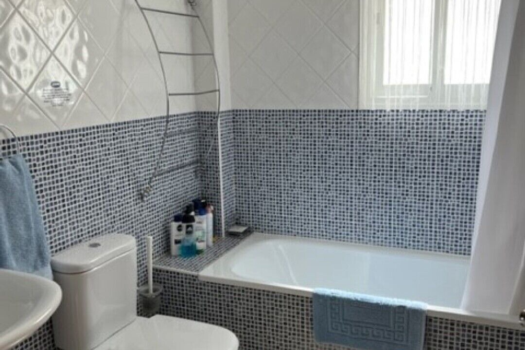 Photo of Bathroom in Los Romanes