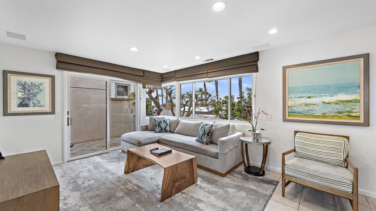 Photo of Livingroom in Laguna Beach