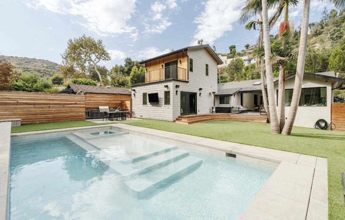 Photo of Outdoor in Beverly Glen