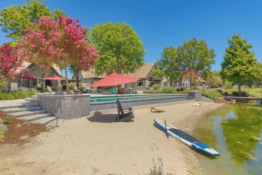 Photo of Outdoor in Davis