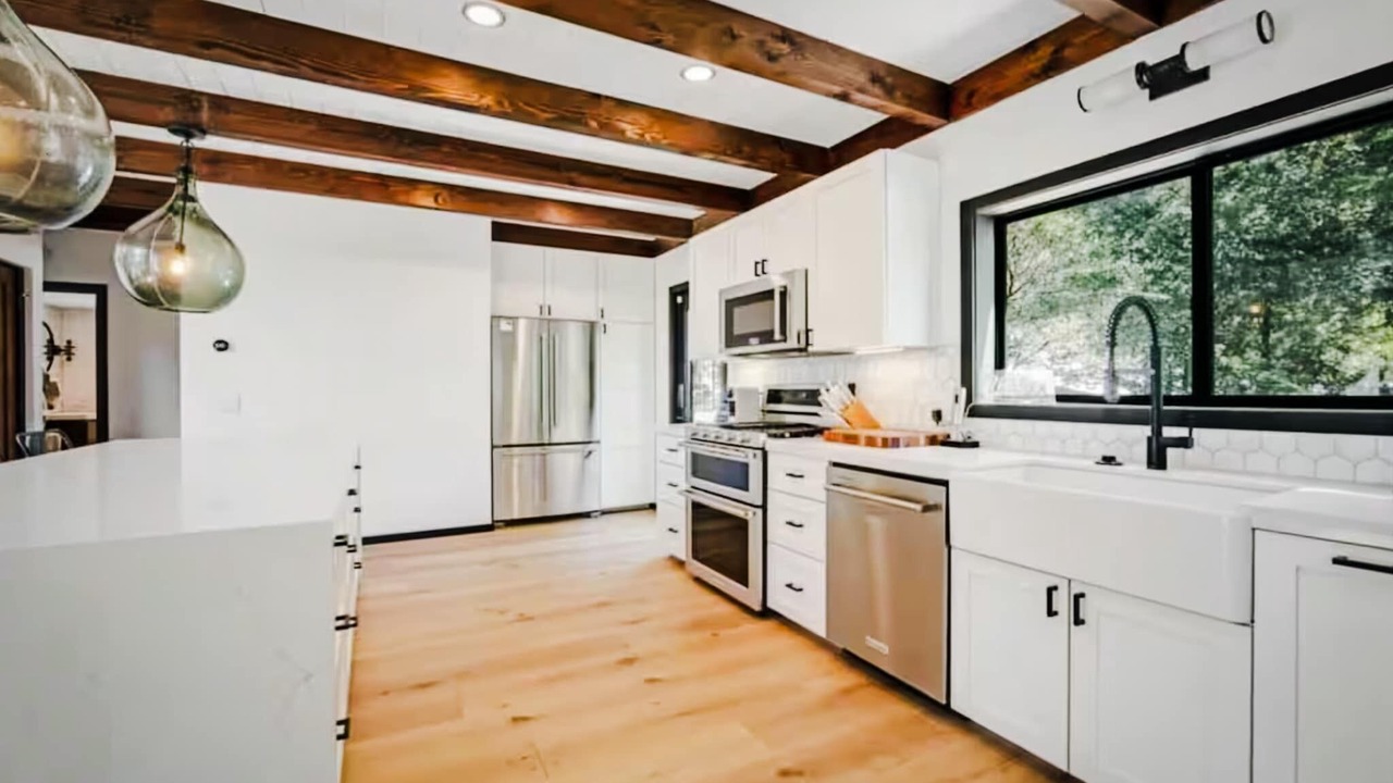 Photo of Kitchen in Idyllwild