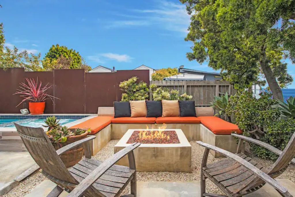 Photo of Outdoor in Arch Beach Heights