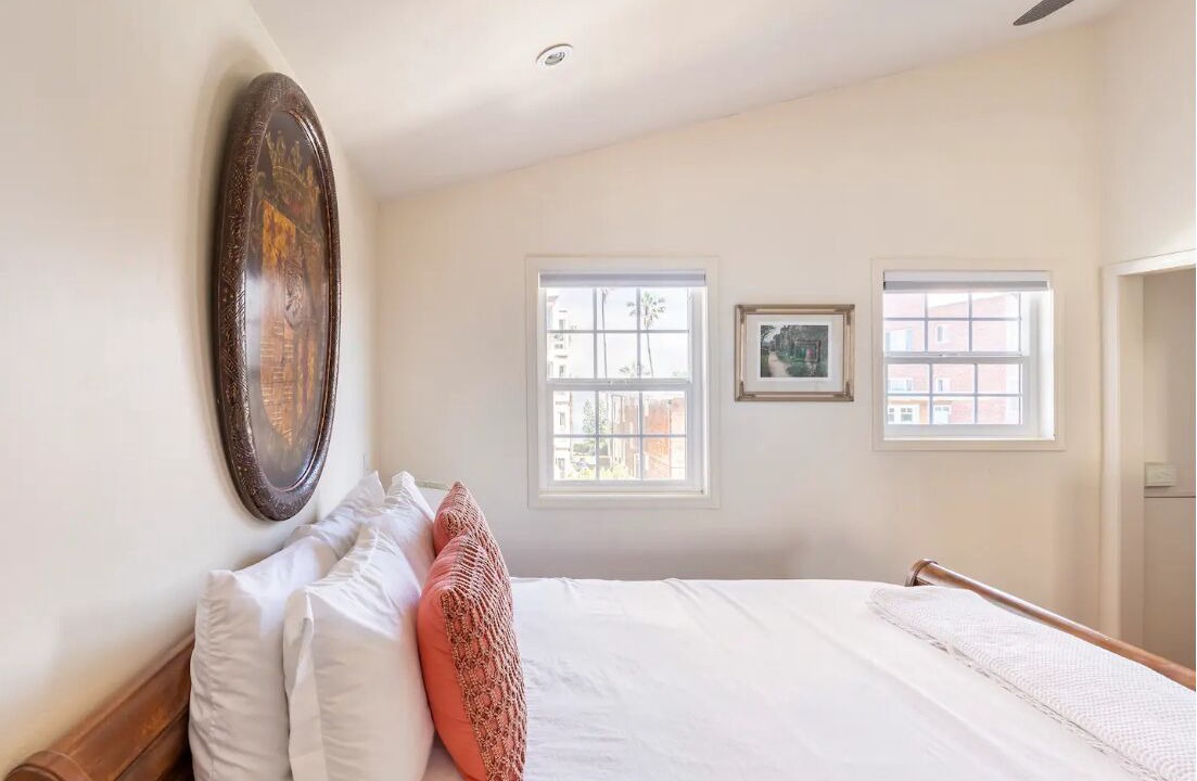 Photo of Bedroom in Village of La Jolla