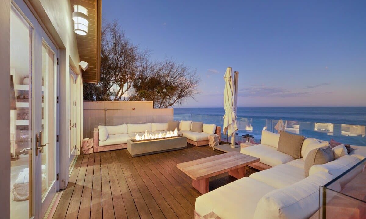 Photo of Others in Central Malibu