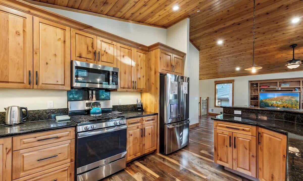 Photo of Kitchen in Tahoe Paradise