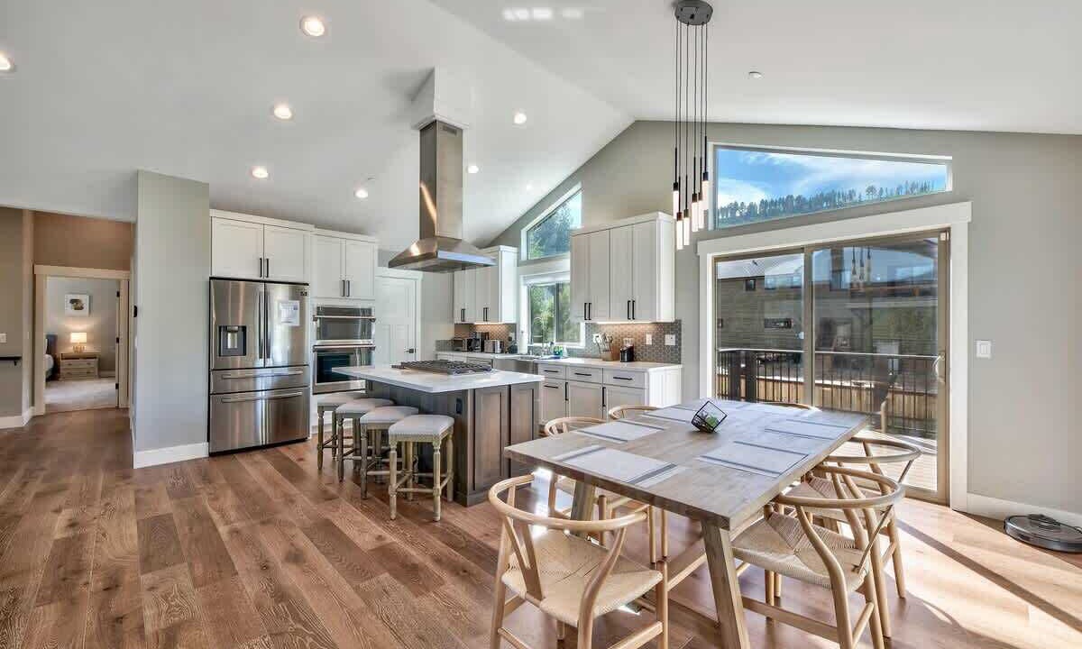 Photo of Kitchen in Mountain View Estates