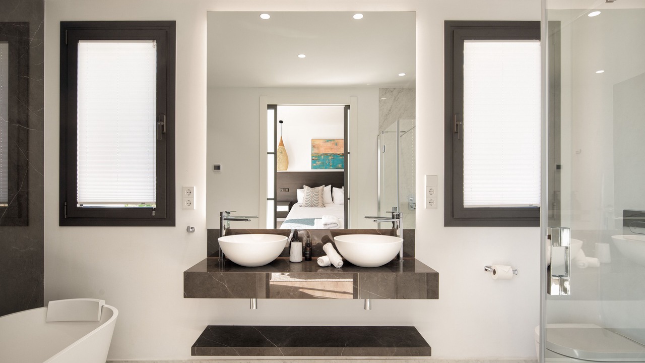 Photo of Bathroom in New Golden Mile