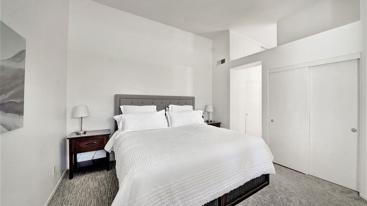 Photo of Bedroom in Laguna Niguel