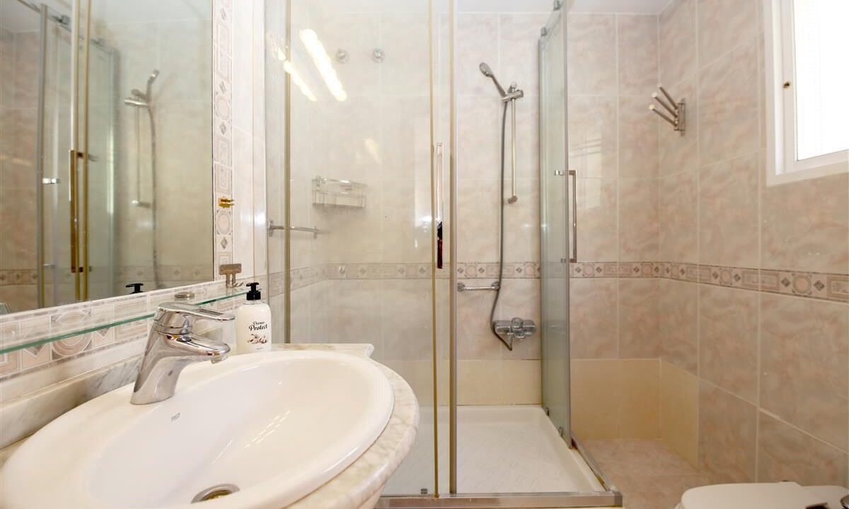 Photo of Bathroom in Urbanizacion Puerto de Estepona