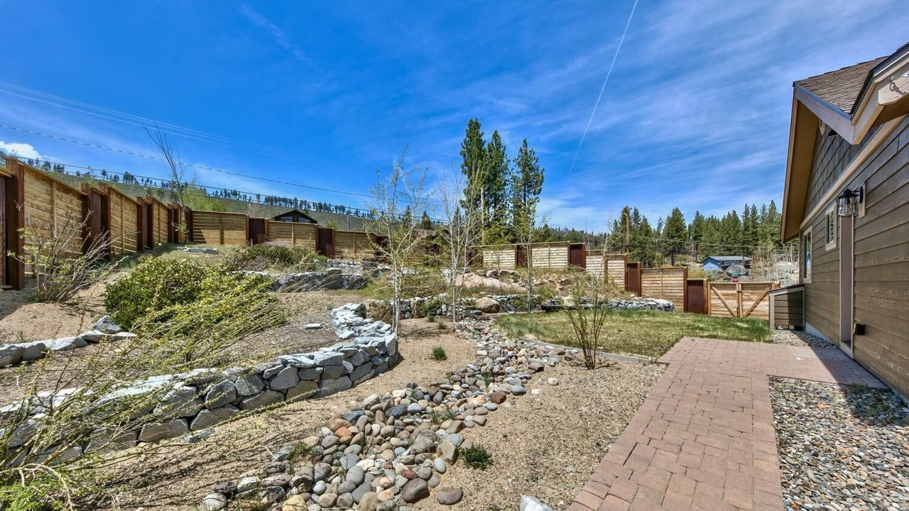 Photo of Others in Mountain View Estates