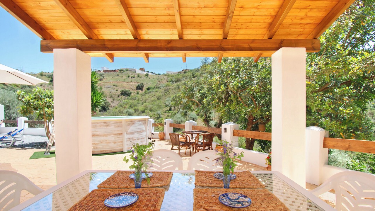 Photo of Others in Comares