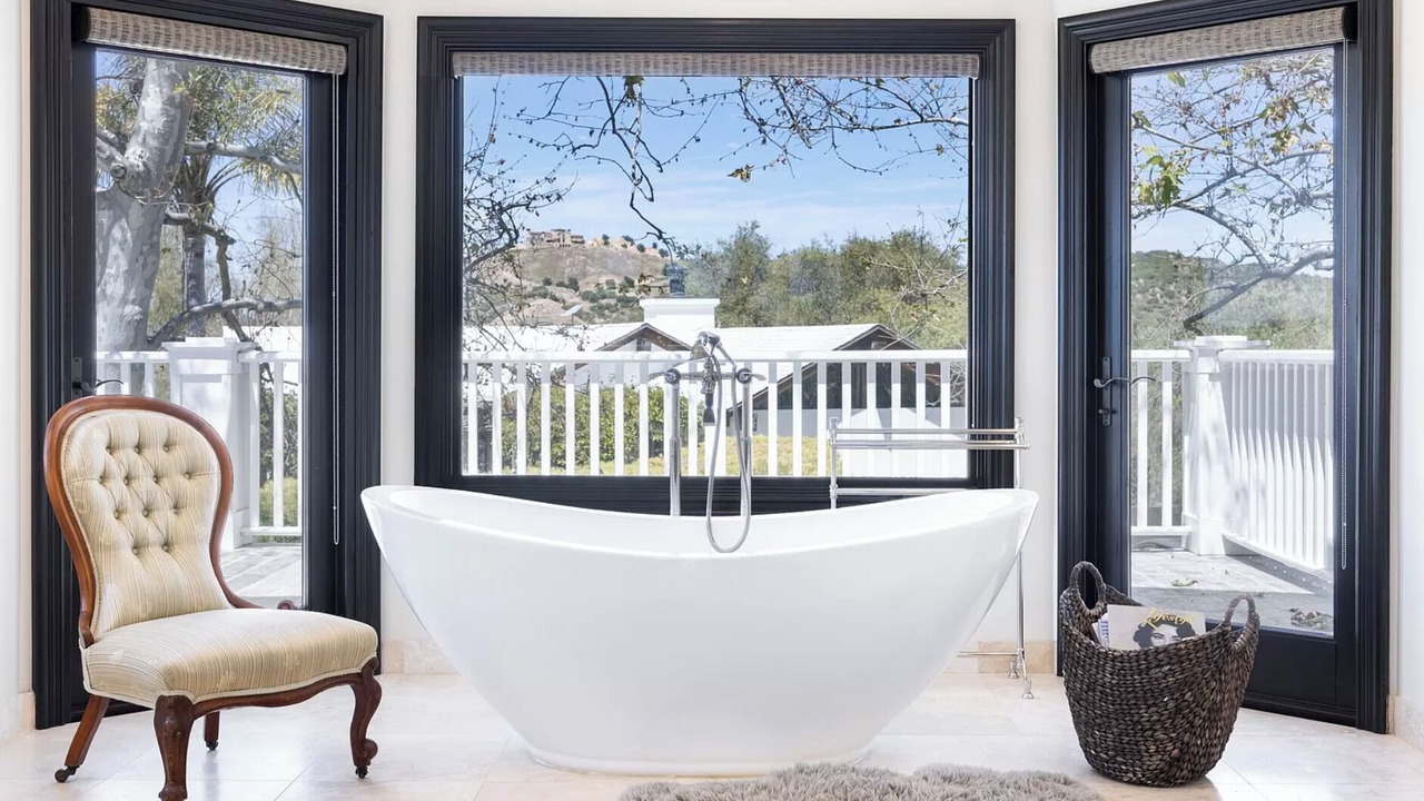 Photo of Bathroom in Malibu